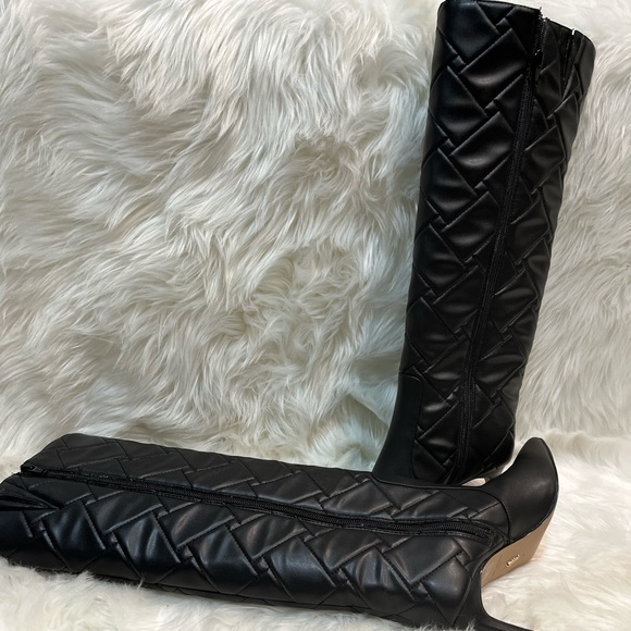 Kurt Geiger Shoes - Kurt Geiger Bickley Quilted Black knee high Boots